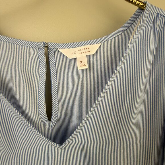 LC Lauren Conrad Casual Tops Bundle - Size - XL - Picture 9 of 10